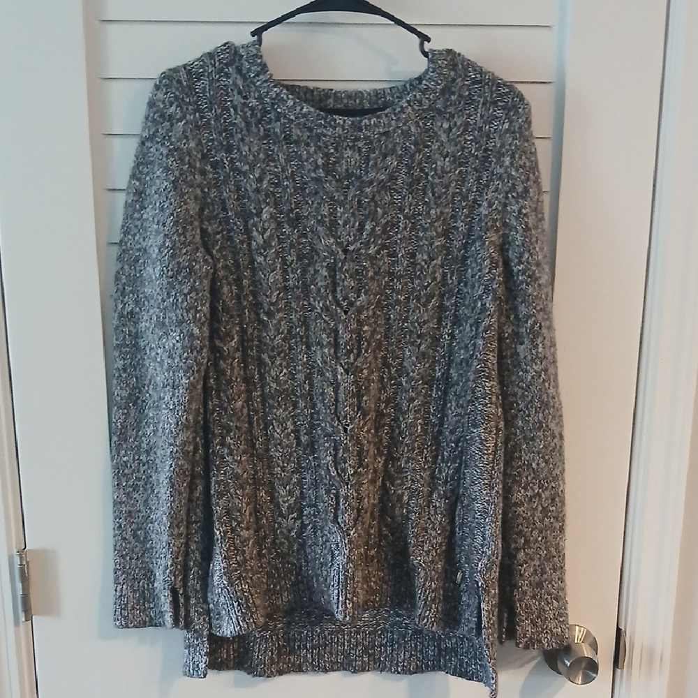 Gray Womans Tommy Hilfiger Knit Sweater Size L very Good Condition